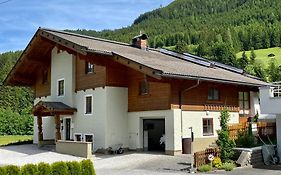Appartements Living Saalbach by HolidayFlats24