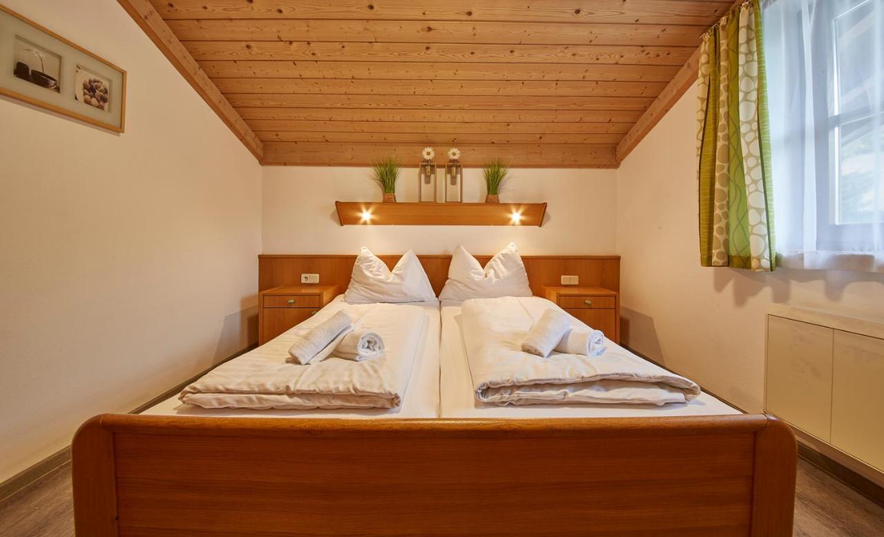 Appartements Living Saalbach by HolidayFlats24 Buitenkant foto