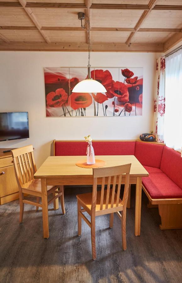 Appartements Living Saalbach by HolidayFlats24 Buitenkant foto