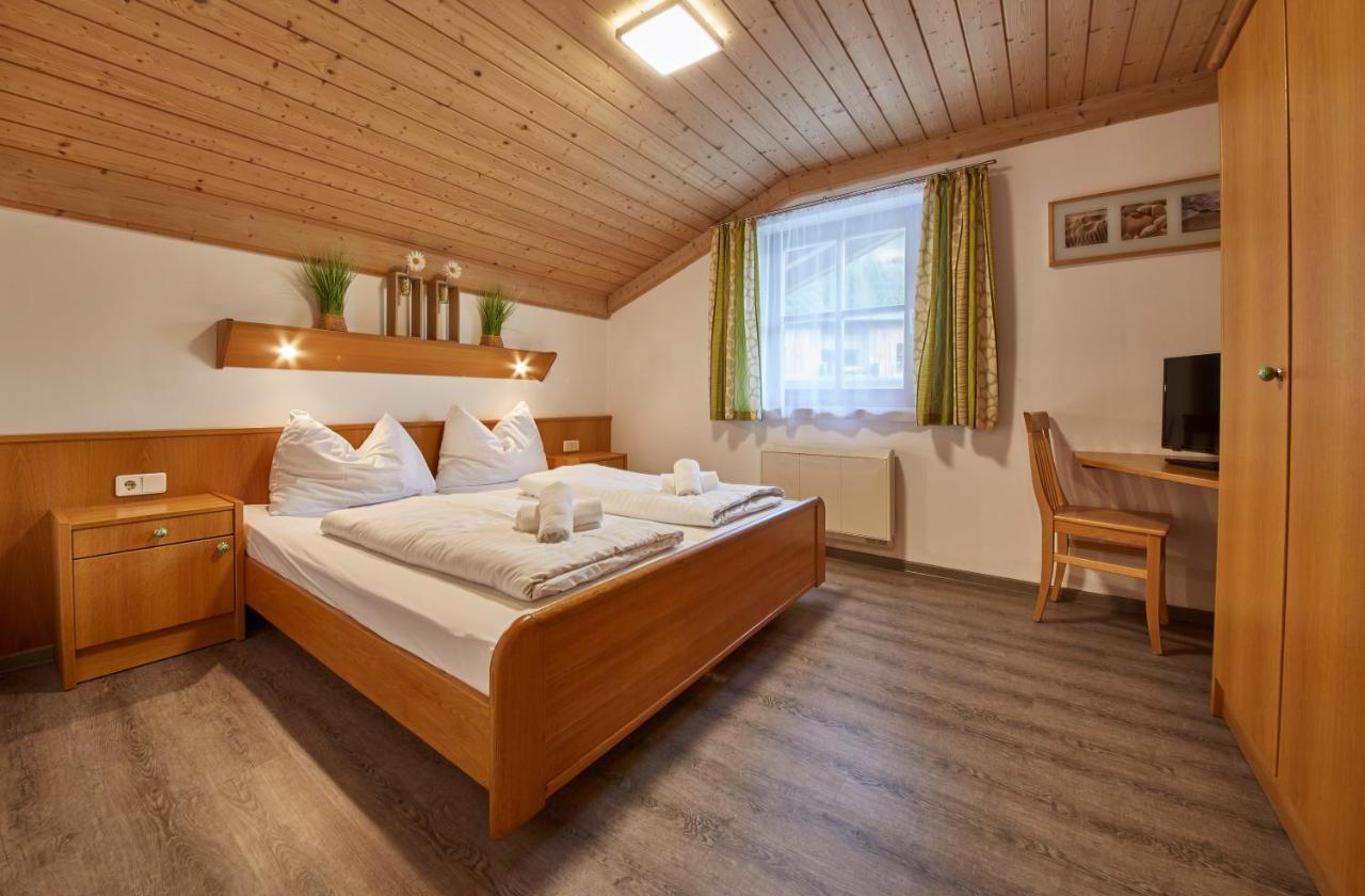 Appartements Living Saalbach by HolidayFlats24 Buitenkant foto